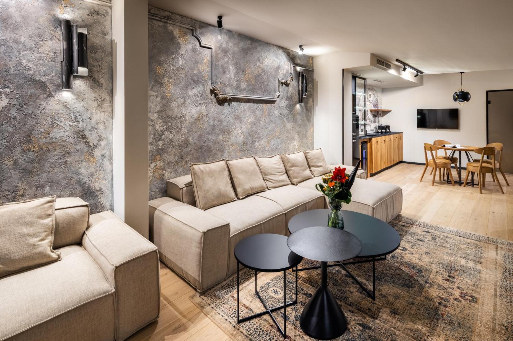 Nomadic Urban Premium Suites Krakkó Kültér fotó