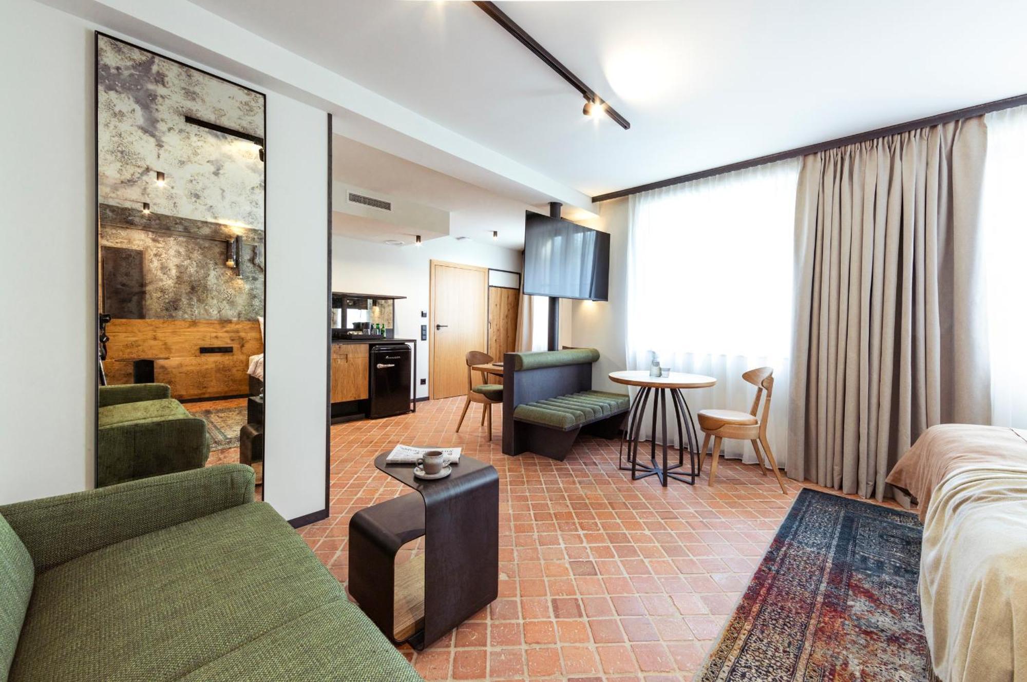Nomadic Urban Premium Suites Krakkó Kültér fotó